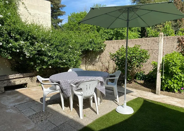 Maison De Ville Avec Jardin