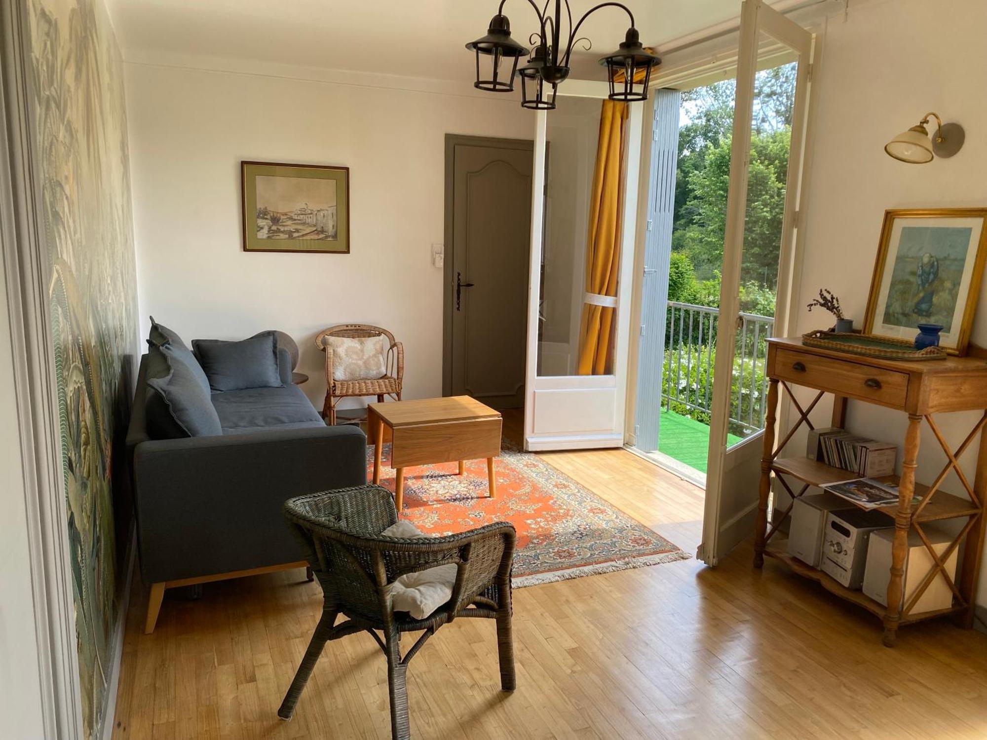 Holiday home Maison De Avec Jardin Malestroit